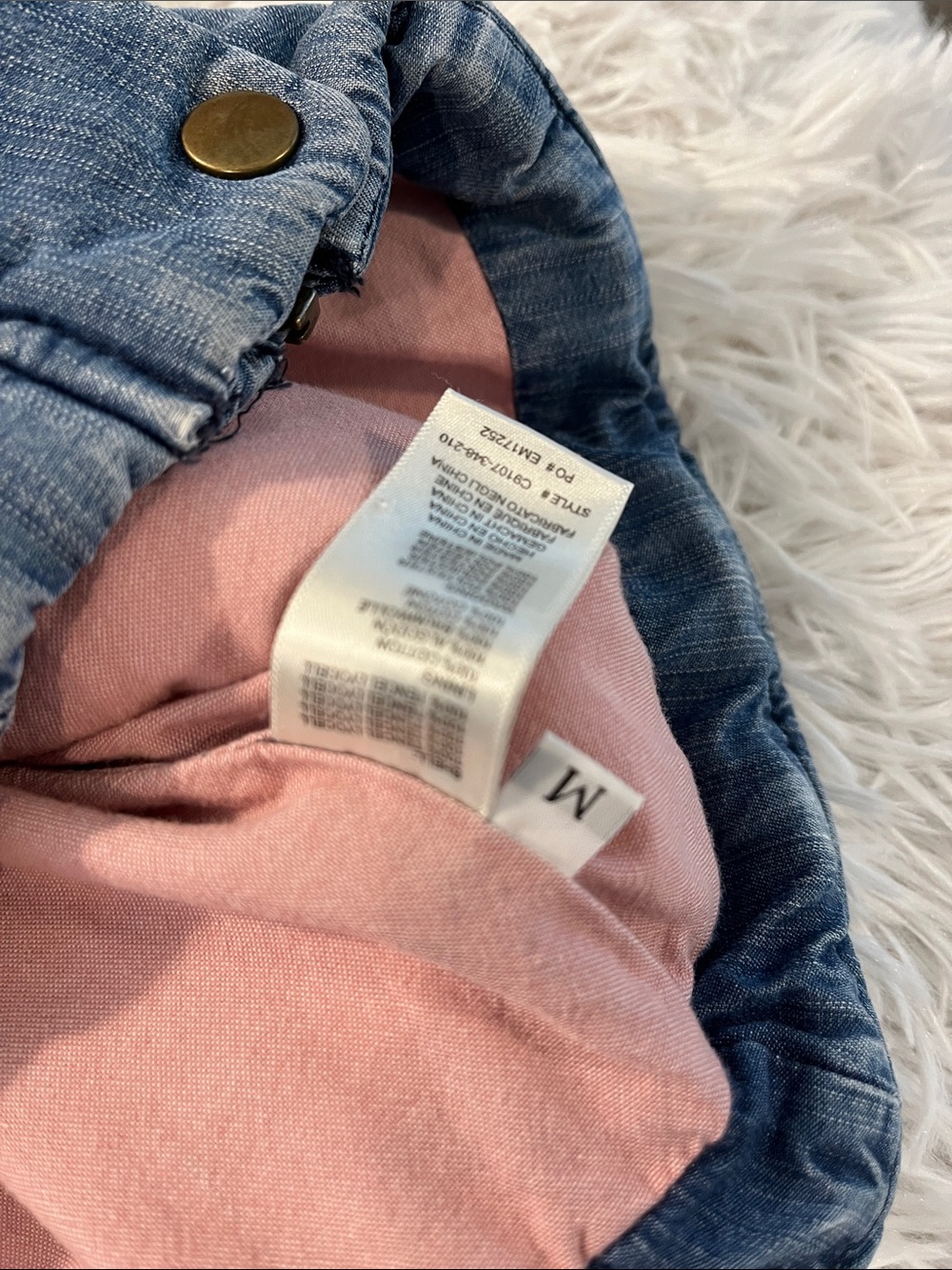 Cloth & Stone Chambray Puffer Vest medium - Picture 9 of 10